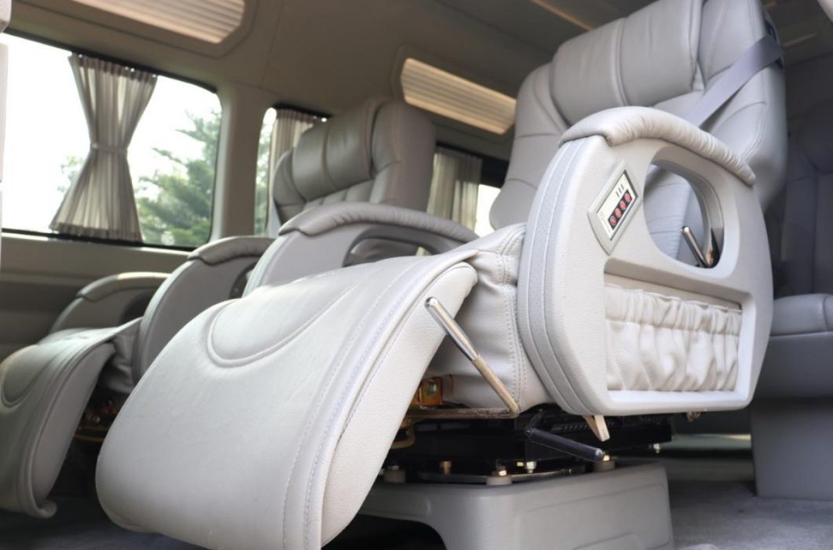 Sewa Hiace Jakarta