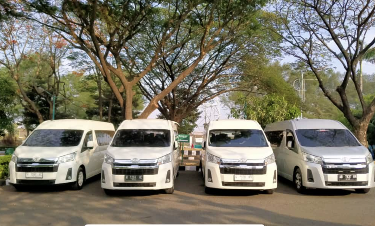 RENTAL HIACE BANDARA